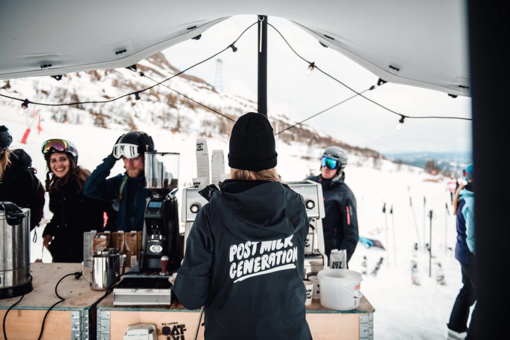 Nordic Stretch Tents - Oatly